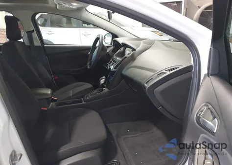 2018 Ford Focus Sel z USA, uszkodzony, nr VIN 1FADP3H26JL299164